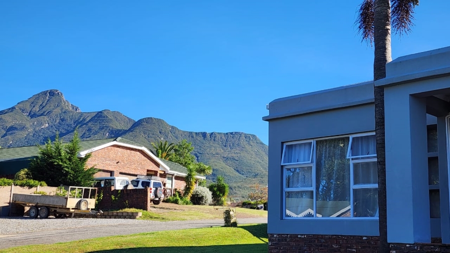 3 Bedroom Property for Sale in Denneoord Western Cape